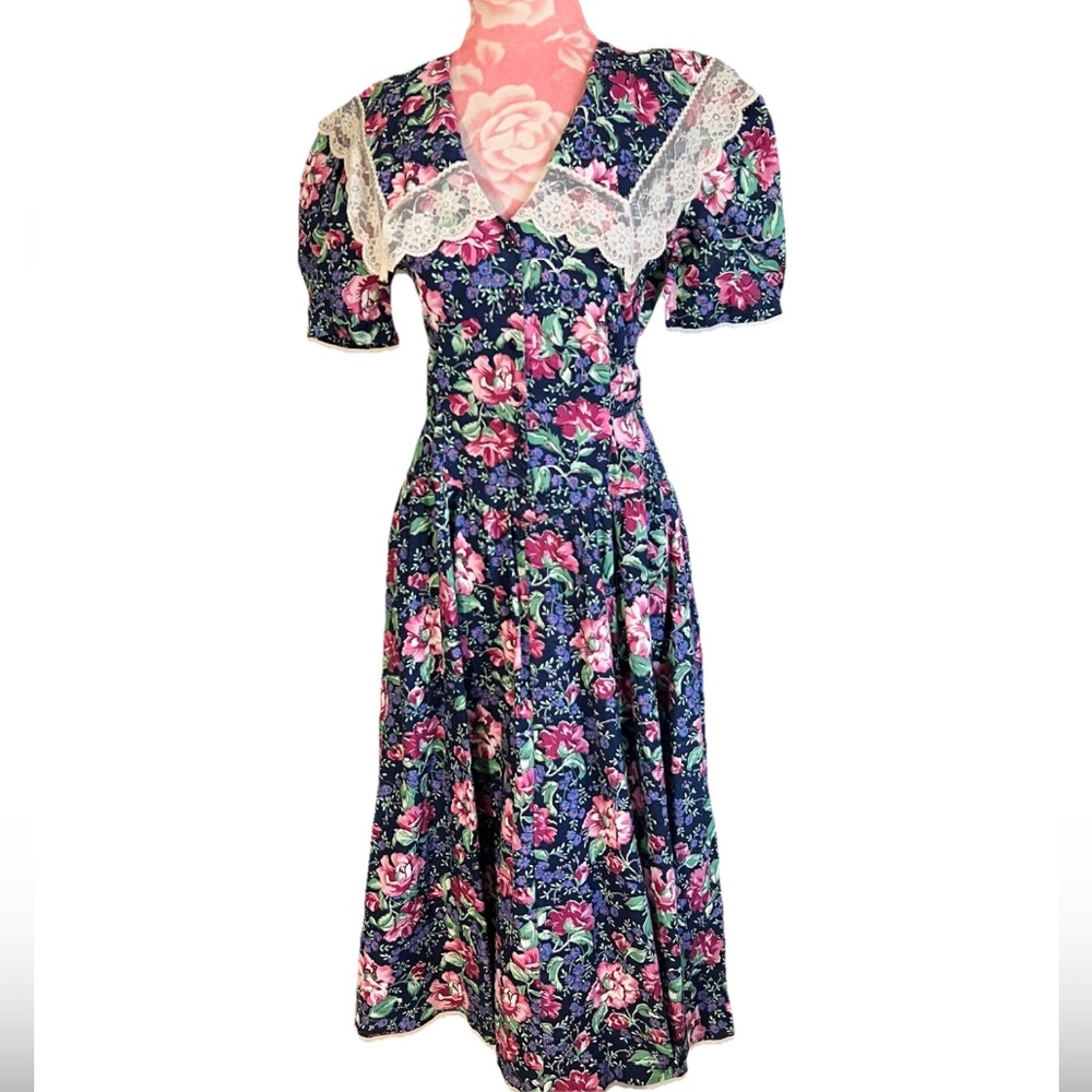 Vintage 80s Joni Blair Floral RARE Size 7 Midi Dress Ruffle Peter Pan Button Up